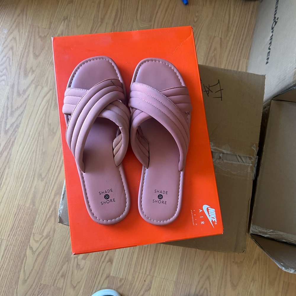 Shade & Shore Women's Pink Sandals